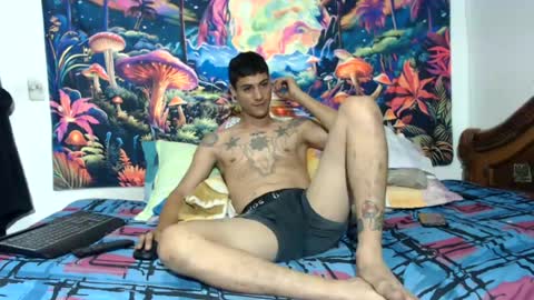 Snapshot of sexydarkhunter2 chatting on 12, 6, 2026 Mike online show from 12, 6, 2026