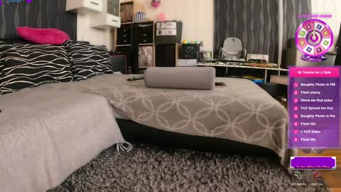 XDA   online show from 4, 2, 2026