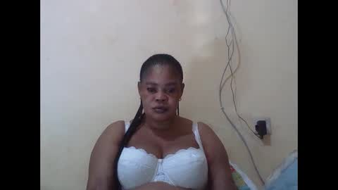 Snapshot of sexydove2 chatting on 8, 11, 2025 EMILY online show from 8, 11, 2025