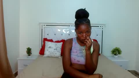 Snapshot of sexyebony256 chatting on 6, 2, 2025 SexyEbony online show from 6, 2, 2025
