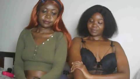 Snapshot of sexyebony283378 chatting on 11, 5, 2026 sexyebony283378 online show from 11, 5, 2026