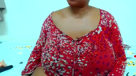 sexyebonylove89 online show from 5, 12, 2024