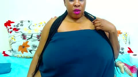 sexyebonylove89 online show from 15, 2, 2025