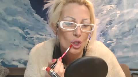 Snapshot of sexyeni chatting on 20, 2, 2025 ENI pvt moan your name WHEN I M NOT online you tell me in SNAPCHAT deal yes add me... FREE TWITTER magiconline101...... online show from 20, 2, 2025