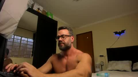 chris online show from 2, 10, 2025
