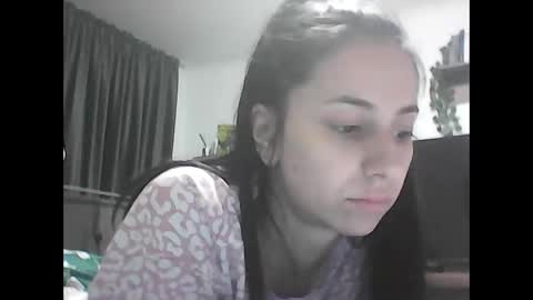 sexygirlk2000 online show from 20, 4, 2026