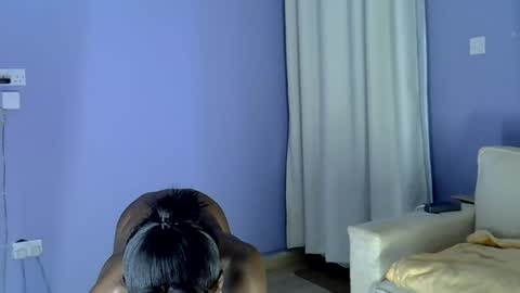 Snapshot of sexyicey99 chatting on 10, 7, 2026 SexyIcey online show from 10, 7, 2026
