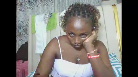 Snapshot of sexyjoane chatting on 13, 4, 2026 JOAN online show from 13, 4, 2026