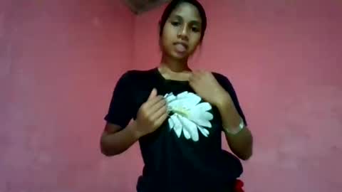 sexyjolie586 online show from 14, 6, 2026