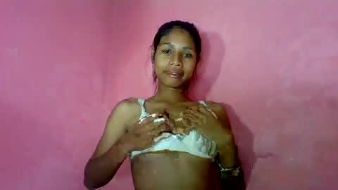 sexyjolie586 online show from 27, 6, 2026