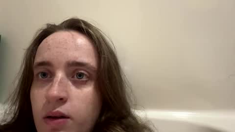 Snapshot of sexykitten2519535 chatting on 26, 10, 2025 sexykitten2519535 online show from 26, 10, 2025