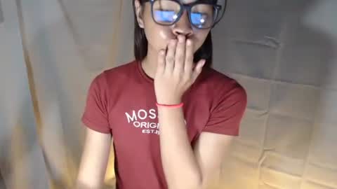 Laylia3 online show from 22, 10, 2025