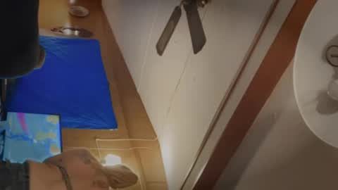 Lexi online show from 28, 11, 2025