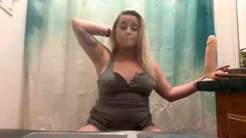 sexylilb17 online show from 6, 3, 2025