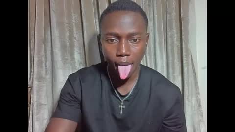 sexylinkebony2 online show from 27, 2, 2026