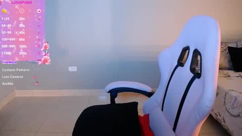 Snapshot of sexyloba_ chatting on 18, 10, 2025 sexyloba independent model online show from 18, 10, 2025