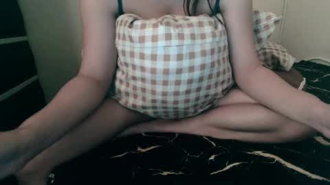 Lily online show from 5, 12, 2024