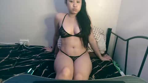 Lily online show from 1, 1, 2025