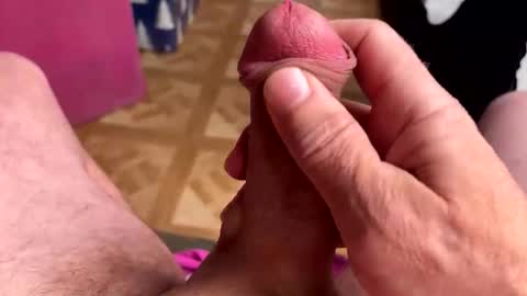 sexymale73 online show from 5, 12, 2025