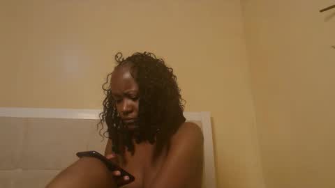 Miss mia online show from 14, 9, 2025