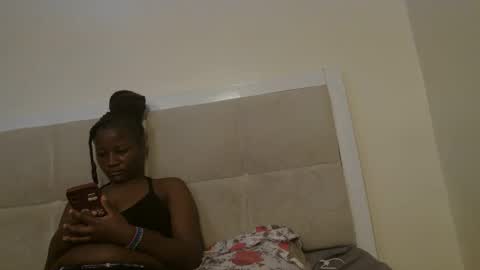 Miss mia online show from 11, 10, 2025