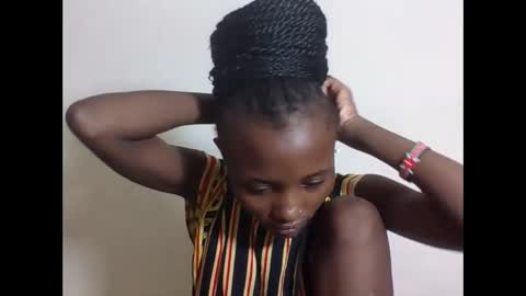 VIVIAN online show from 30, 10, 2025