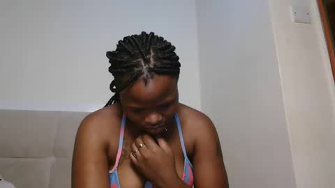 nina online show from 25, 10, 2025