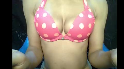 sexypussy000 online show from 8, 2, 2026