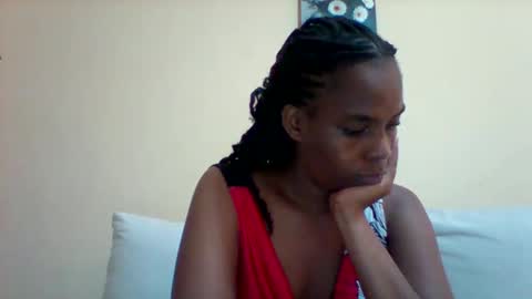 Snapshot of sexyqueen3457132 chatting on 27, 1, 2025 DOVY ACHIENG online show from 27, 1, 2025
