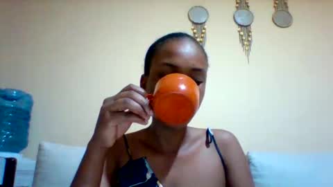 Snapshot of sexyqueen3457132 chatting on 21, 9, 2025 DOVY ACHIENG online show from 21, 9, 2025