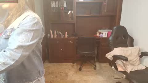 R A C H E L online show from 3, 2, 2026