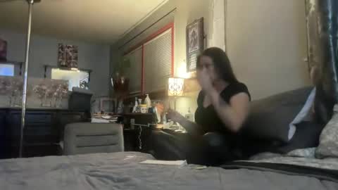 sexyred77713 online show from 22, 12, 2025