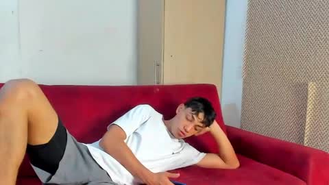 Snapshot of sexys_boys18 chatting on 20, 4, 2026 MATIAS-18 THIAHO -18 MAX-19 NICOKALY-19 CAIN-19 MOD ESTEBAN online show from 20, 4, 2026