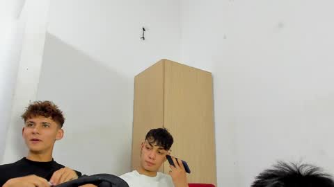 Snapshot of sexys_boys18 chatting on 27, 5, 2026 MATIAS-18 THIAHO -18 MAX-19 NICOKALY-19 CAIN-19 MOD ESTEBAN online show from 27, 5, 2026