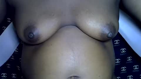 Snapshot of sexystella10 chatting on 29, 6, 2026 Stella online show from 29, 6, 2026