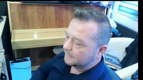 sexysteve80 online show from 7, 10, 2025