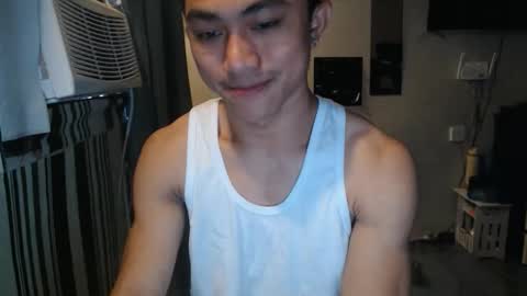 sexystrongcum online show from 23, 3, 2026