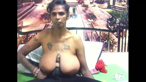 sexyva4u2luv online show from 21, 2, 2025