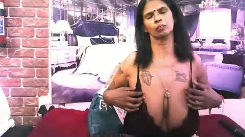 sexyva4u2luv online show from 16, 11, 2025