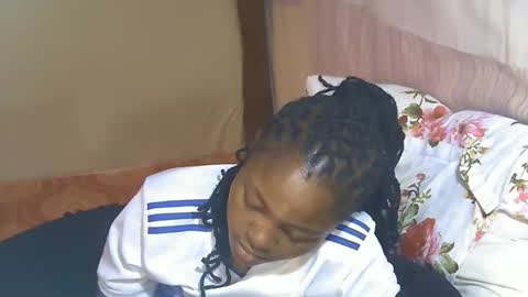 Snapshot of sexyvishy254 chatting on 4, 12, 2025 sexyvishy254 online show from 4, 12, 2025
