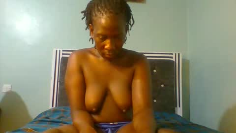 VIVIAN online show from 2, 2, 2025