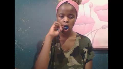 sexyyonger online show from 25, 3, 2026