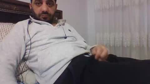 Snapshot of sexyyy_mannn chatting on 15, 1, 2025 sexyyy_mannn online show from 15, 1, 2025