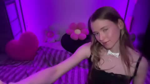 shadebabe online show from 18, 6, 2026