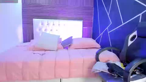 Liz online show from 12, 3, 2026