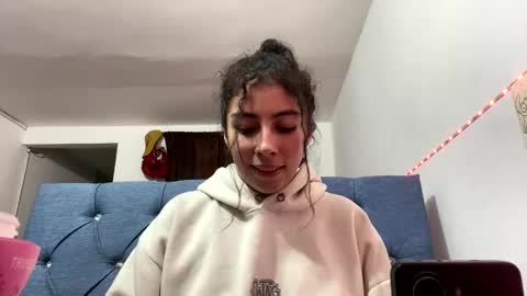 shadow_velvet online show from 22, 11, 2025