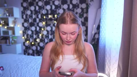 Sindy and Nancy  Next stream 1 December  online show from 3, 3, 2026