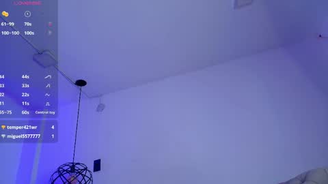Snapshot of shadowlune chatting on 6, 6, 2026 shadowlune online show from 6, 6, 2026
