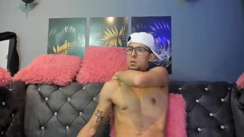 Snapshot of shadowlustt chatting on 12, 9, 2025 shadowlustt online show from 12, 9, 2025