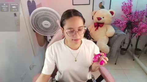 Snapshot of shady_bug chatting on 24, 5, 2026 Shady online show from 24, 5, 2026